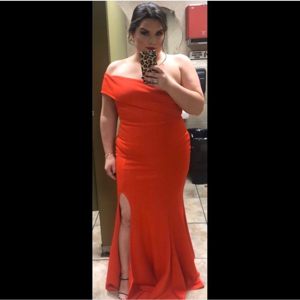 Off the shoulder gown with slit